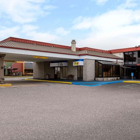 Days Inn By Wyndham Perrysburg Toledo Kültér fotó
