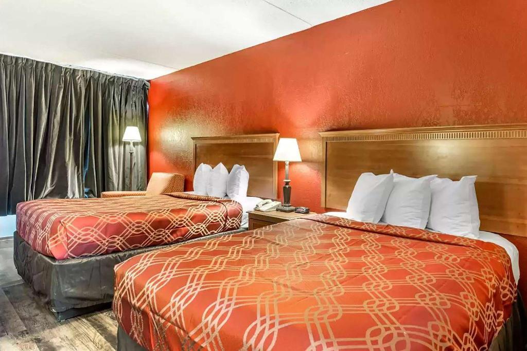 Days Inn By Wyndham Perrysburg Toledo Kültér fotó
