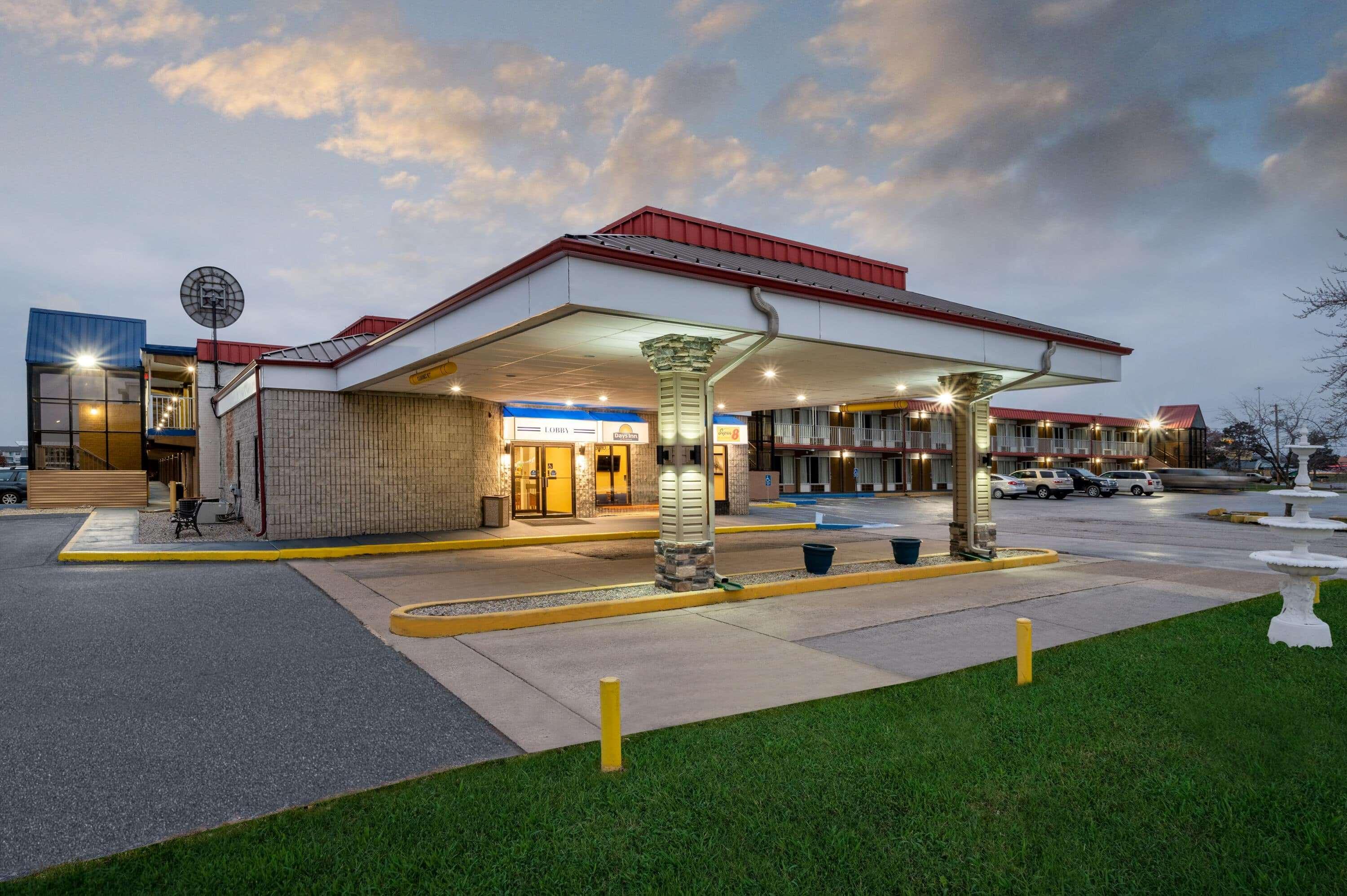 Days Inn By Wyndham Perrysburg Toledo Kültér fotó